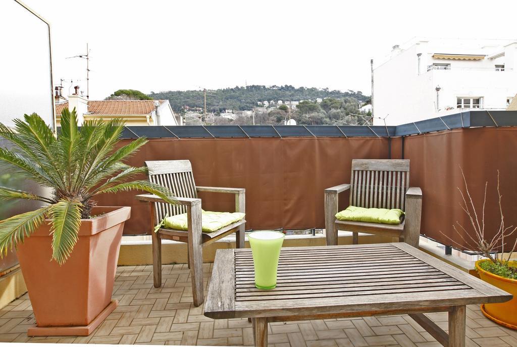 Appartement 6 Personnes Avec Terrasse Le Port Nice Bilik gambar