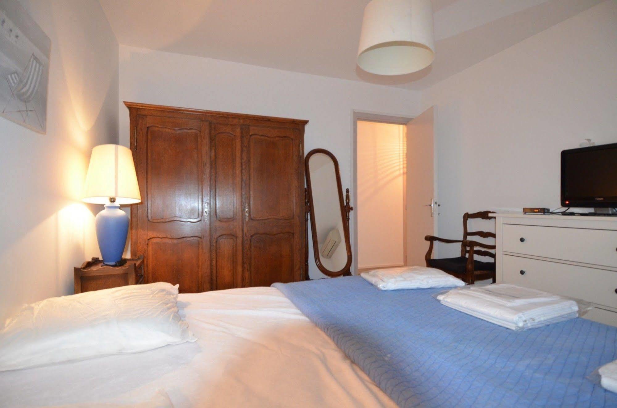 Appartement 6 Personnes Avec Terrasse Le Port Nice Luaran gambar